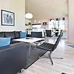 Casa vacanze 5 Star Holiday Home In Grossenbrode